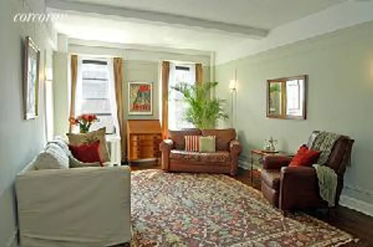 New York City Real Estate | View 105 West 73rd Street, 6C | 2 Beds, 1 Bath | View 1