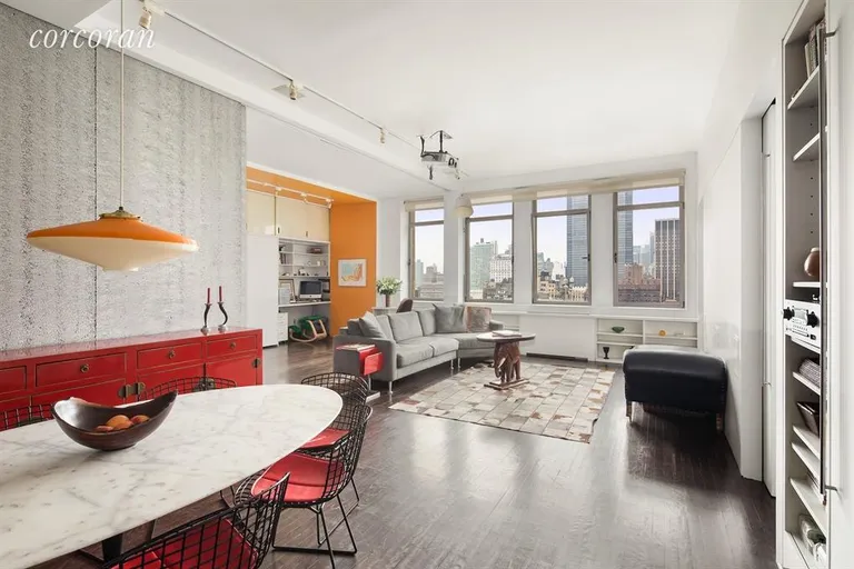 New York City Real Estate | View 252 Seventh Avenue, 18E | 2 Beds, 2 Baths | View 1