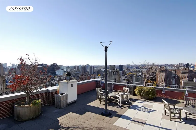 New York City Real Estate | View 252 Seventh Avenue, 18E | Roof Deck | View 18