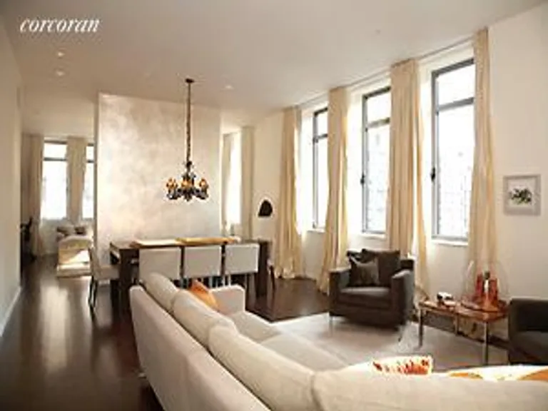 New York City Real Estate | View 252 Seventh Avenue, 8P | 2 Beds, 2 Baths | View 1
