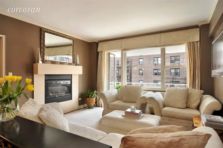 New York City Real Estate | View 40 East 9th Street, 5A | 2 Beds, 2 Baths | View 1