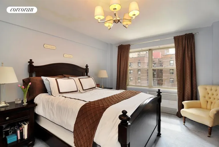 New York City Real Estate | View 40 East 9th Street, 5A | Master Bed | View 4