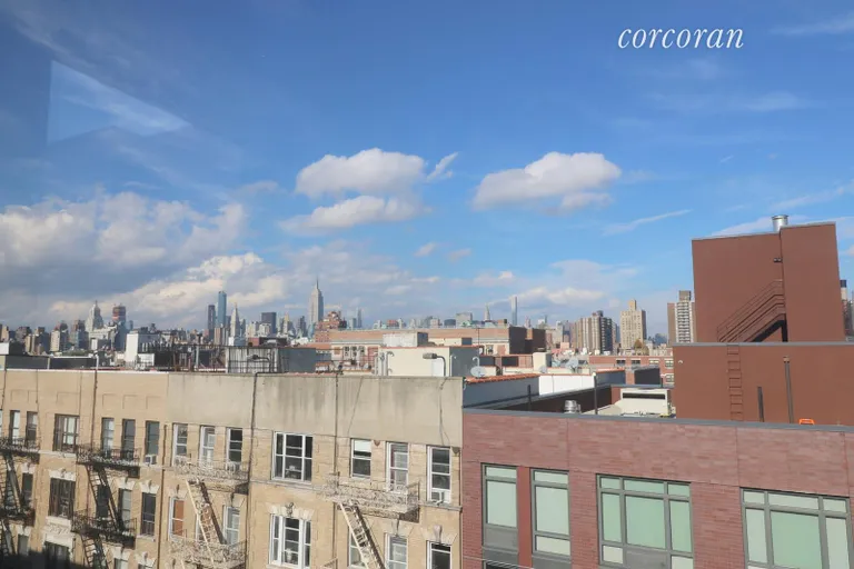 New York City Real Estate | View 40 East 9th Street, 5A | room 7 | View 8