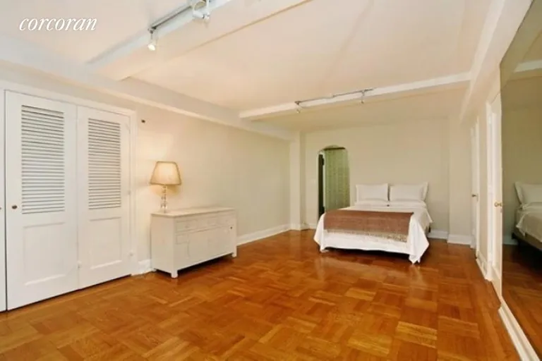 New York City Real Estate | View 235 East 73rd Street, 2I | room 1 | View 2