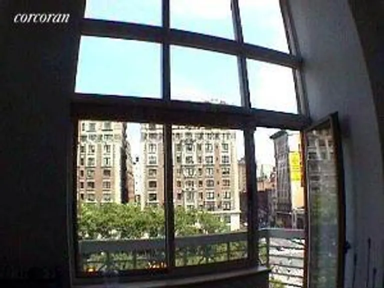 New York City Real Estate | View 201 West 72nd Street, 6M | room 1 | View 2