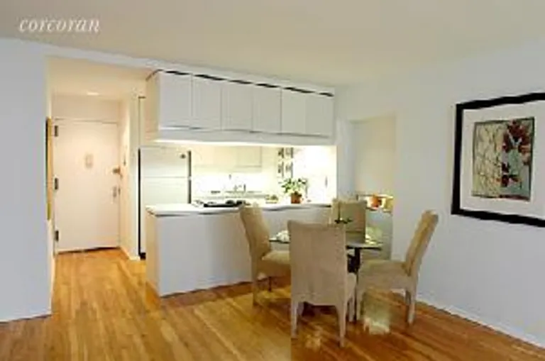 New York City Real Estate | View 250 West 88th Street, 605 | room 1 | View 2