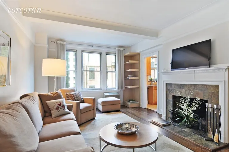 New York City Real Estate | View 315 East 68th Street, 4T | 1 Bed, 1 Bath | View 1