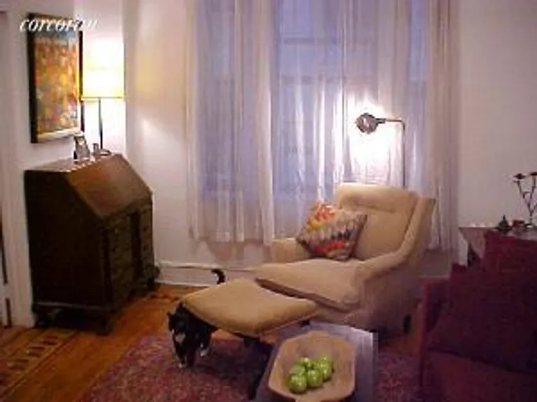 New York City Real Estate | View 306 West 100th Street, 3 | 2 Beds, 1 Bath | View 1