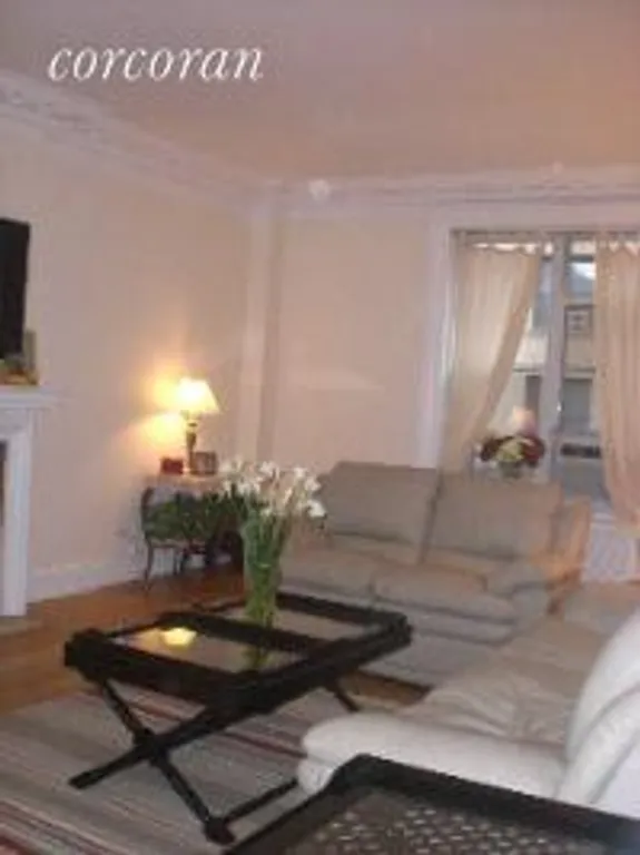 New York City Real Estate | View 780 West End Avenue, 4F | room 2 | View 3