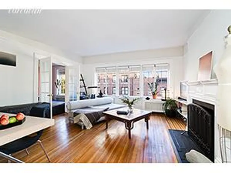 New York City Real Estate | View 30-32 West 9th Street, 5A | 1 Bed, 1 Bath | View 1