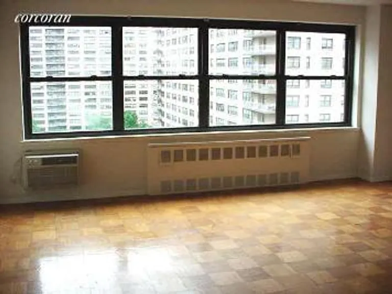 New York City Real Estate | View 165 West End Avenue, 12F | room 1 | View 2
