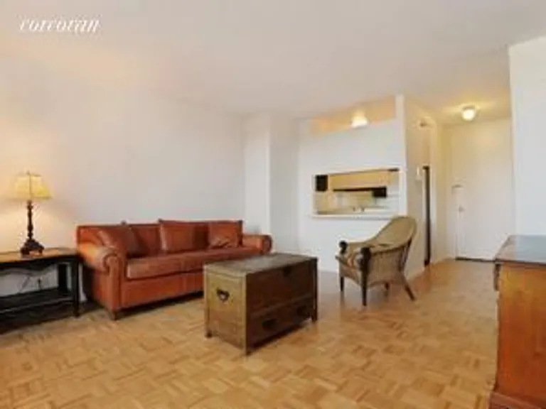 New York City Real Estate | View 250 West 89th Street, PH3A | 15x14 Main Room with pass thru to kit | View 2