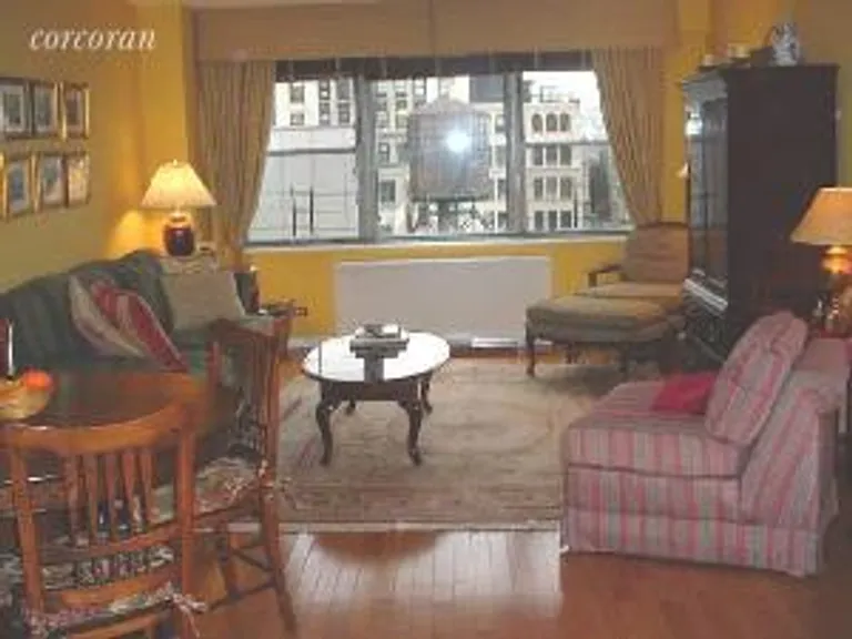 New York City Real Estate | View 10 West 15th Street, 1514 | 2 Beds, 1 Bath | View 1