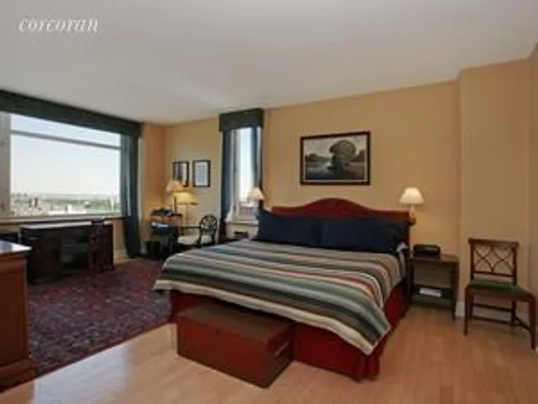 New York City Real Estate | View 1760 Second Avenue, 25A | room 1 | View 2