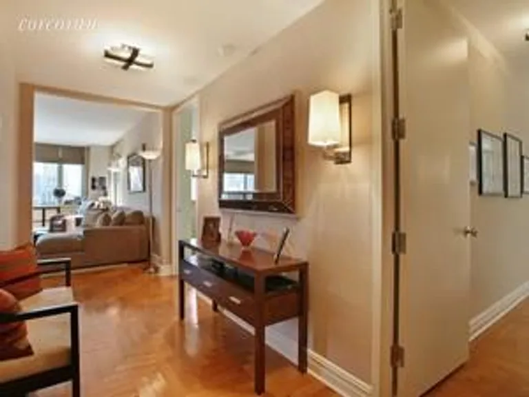 New York City Real Estate | View 401 East 60th Street, 20D | room 3 | View 4