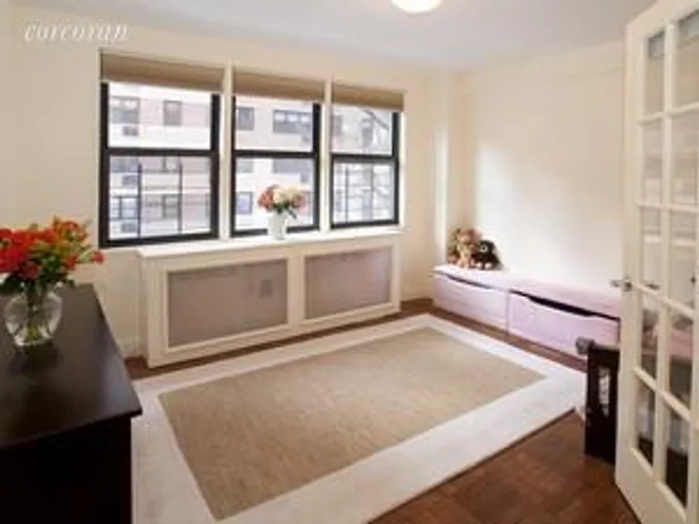 New York City Real Estate | View 241 East 76th Street, 3F | room 1 | View 2