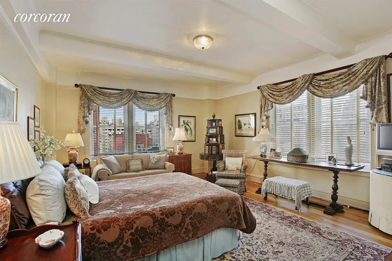 New York City Real Estate | View 975 Park Avenue, 11B | Master Bedroom | View 5