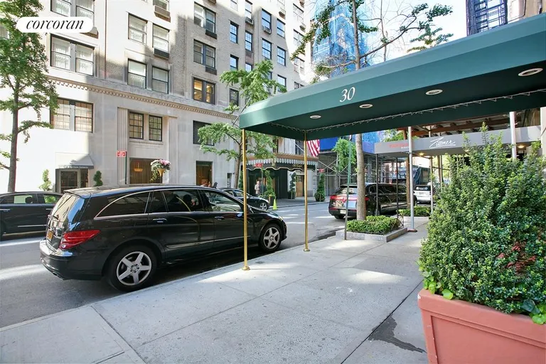 New York City Real Estate | View 30 East 76th Street, 10C | Front View | View 7