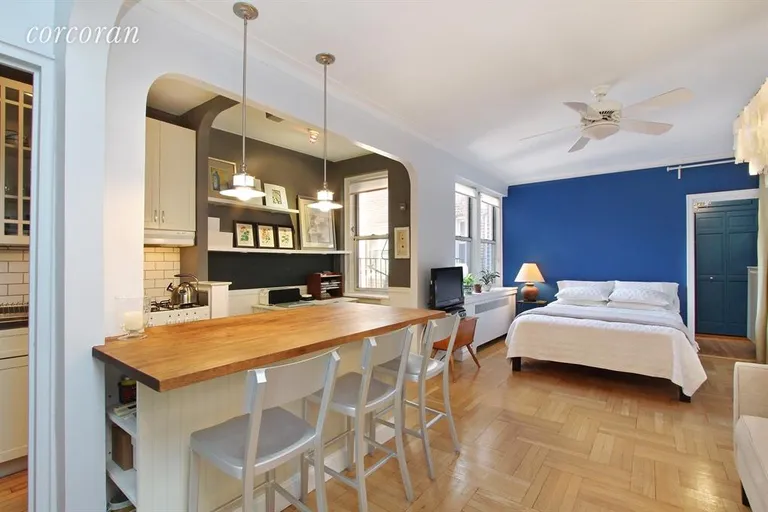 New York City Real Estate | View 325 East 77th Street, 5F | 1 Bath | View 1