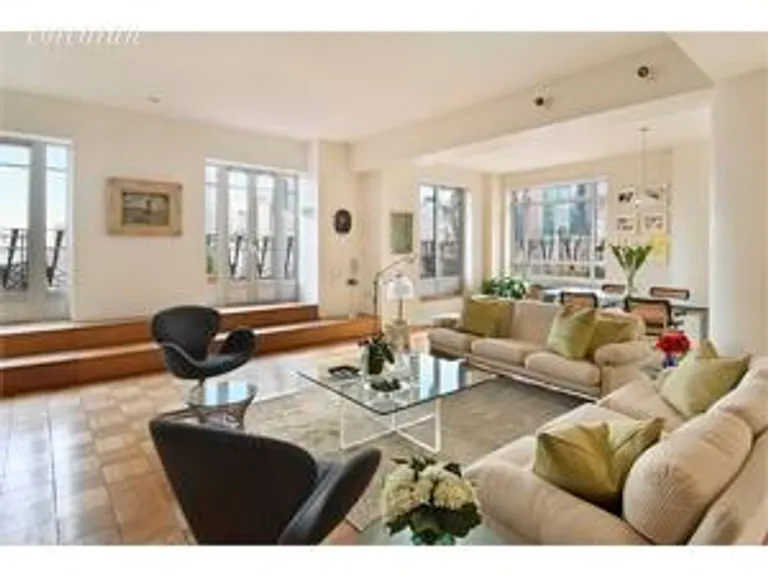 New York City Real Estate | View 25 Central Park West, 19J | room 1 | View 2