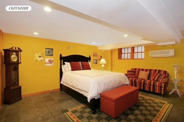 New York City Real Estate | View 121 West 77th Street, GARDEN | Bedroom | View 5