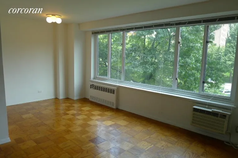 New York City Real Estate | View 392 Central Park West, 3G | Sleep Area | View 2