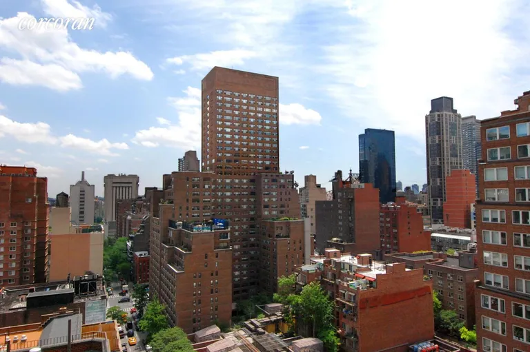 New York City Real Estate | View 301 East 64th Street, 18C | room 1 | View 2
