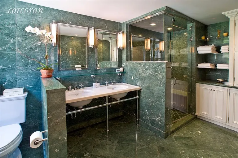 New York City Real Estate | View 47 East 88th Street, 4A | Master Bathroom | View 29