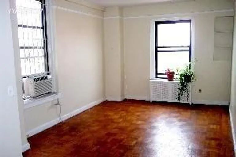 New York City Real Estate | View 504 West 110th Street, 10F | 1 Bed, 1 Bath | View 1