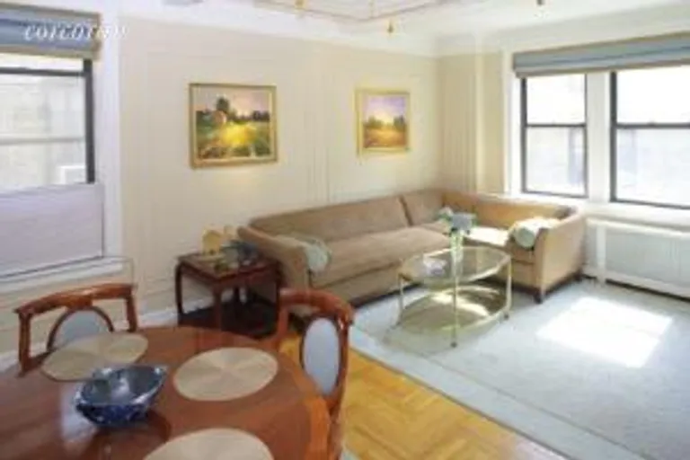 New York City Real Estate | View 28 West 69th Street, 8B | room 1 | View 2