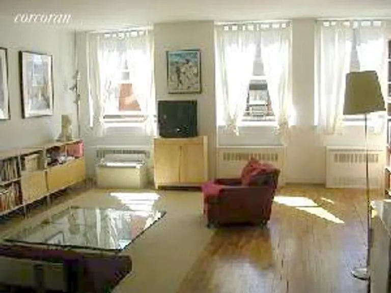 New York City Real Estate | View 75 Livingston Street, 4E | 2 Beds, 1 Bath | View 1