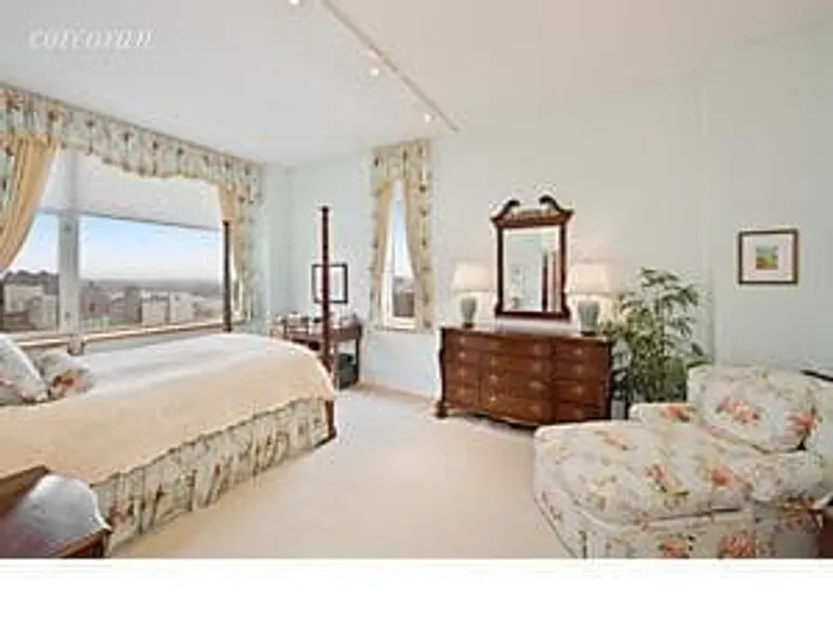 New York City Real Estate | View 1760 Second Avenue, 26A | room 2 | View 3