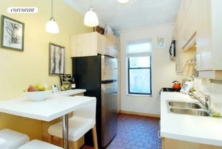 New York City Real Estate | View 709 Carroll Street, 2L | room 3 | View 4