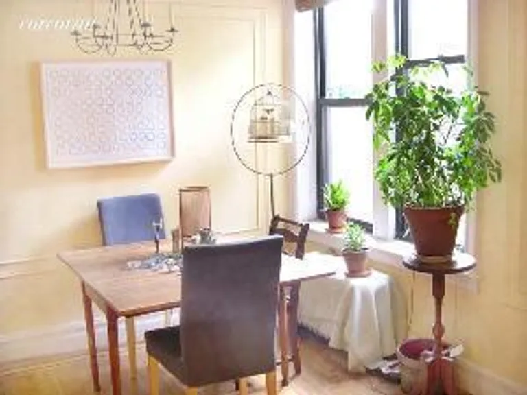 New York City Real Estate | View 333 4th Street, 2C | room 1 | View 2