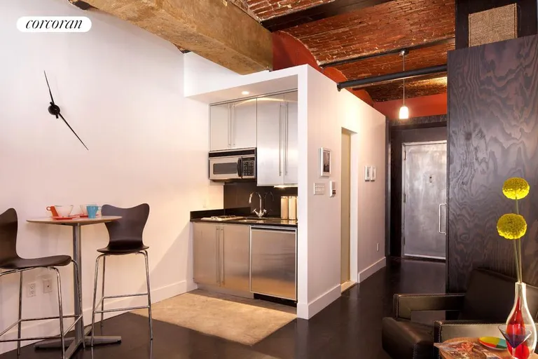 New York City Real Estate | View 9 Barrow Street, 3H | Sleek stainless steel kitchen w/disposal & Subzero | View 3