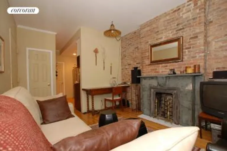 New York City Real Estate | View 40 3rd Street, 1 | room 4 | View 5