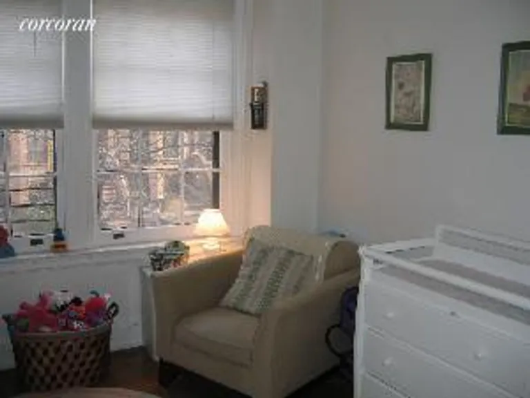 New York City Real Estate | View 90 8th Avenue, 2a | room 1 | View 2