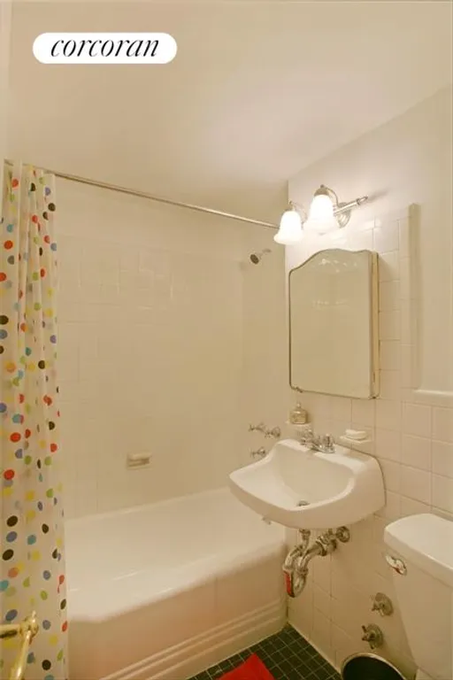 New York City Real Estate | View 57 Montague Street, 8f | Bathroom | View 4
