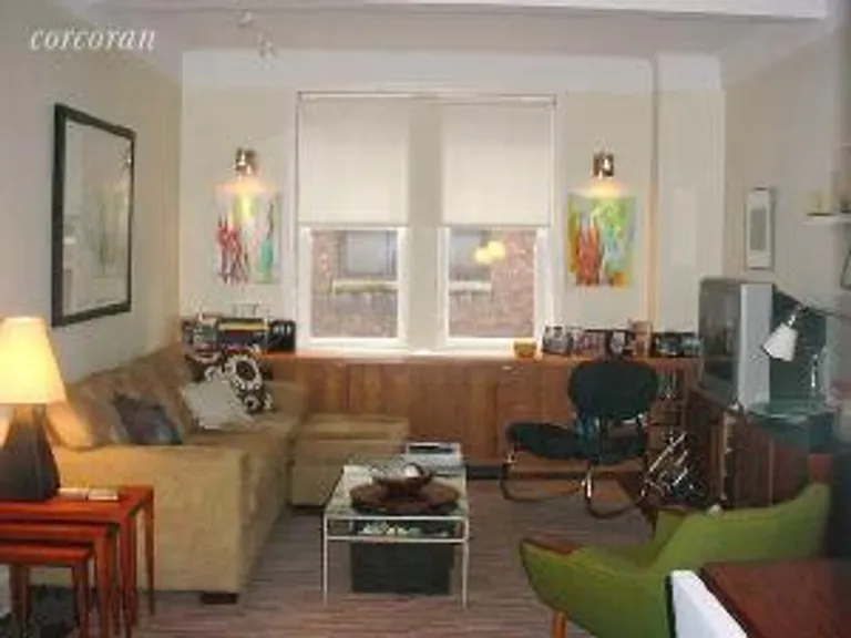 New York City Real Estate | View 11 West 69th Street, 6C | room 1 | View 2