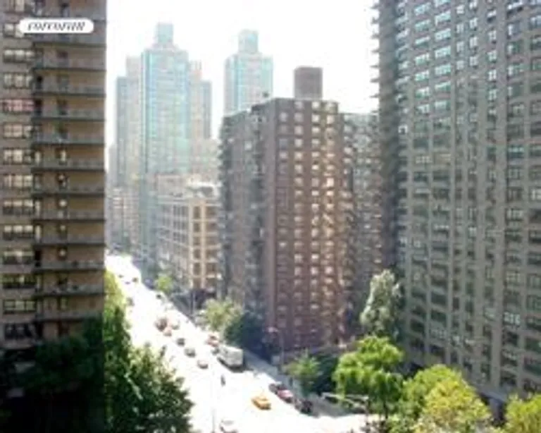 New York City Real Estate | View 180 West End Avenue, 10L | room 3 | View 4