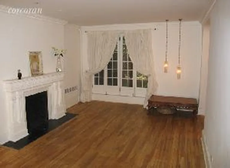 New York City Real Estate | View 11 East 92nd Street, 1R | 1 Bed, 1 Bath | View 1