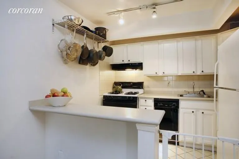 New York City Real Estate | View 6 S Portland Avenue, 4A | Kitchen with breakfast bar | View 3
