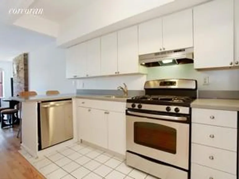 New York City Real Estate | View 728 Sackett Street, 3L | Open Kitchen | View 4