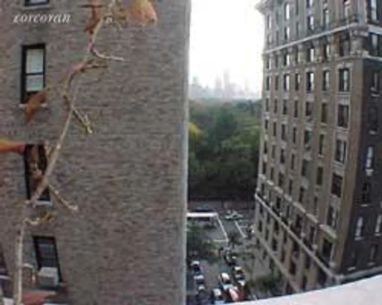 New York City Real Estate | View 11 West 69th Street, PHA | 2 Beds, 2 Baths | View 1
