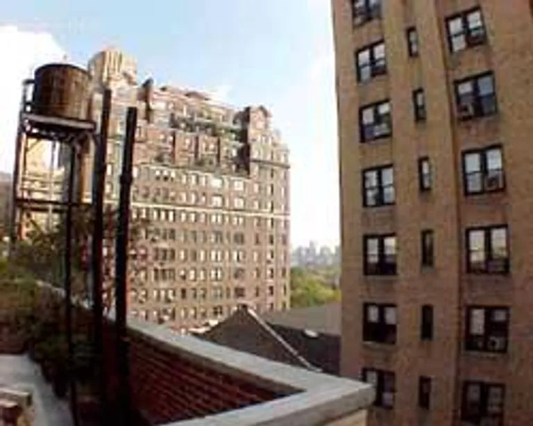 New York City Real Estate | View 11 West 69th Street, PHA | room 1 | View 2