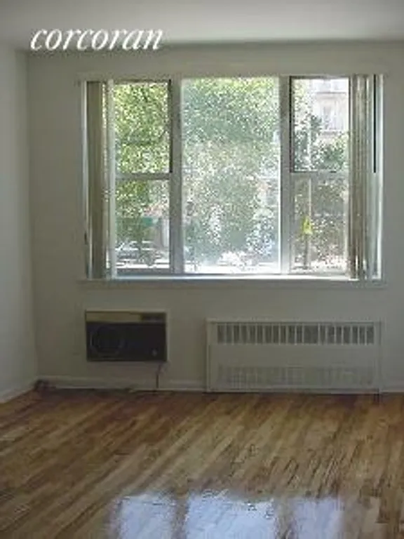 New York City Real Estate | View 2790 Broadway, 2J | 1 Bed, 1 Bath | View 1