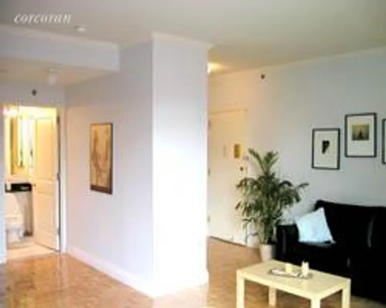 New York City Real Estate | View 404 East 76th Street, 7E | room 1 | View 2