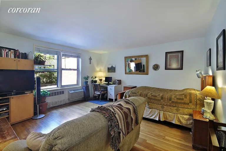 New York City Real Estate | View 220 Berkeley Place, 1K | 1 Bath | View 1