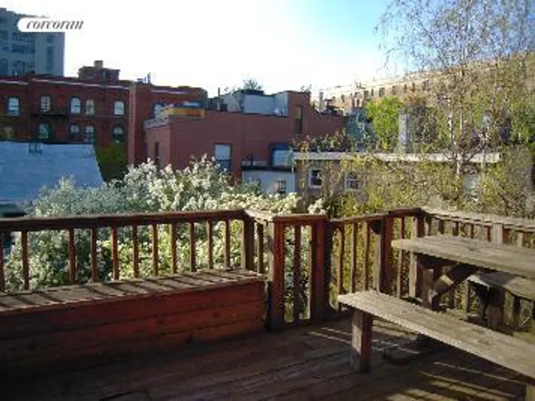 New York City Real Estate | View 10 Willow Street, 2 | 1.5 Beds, 1 Bath | View 1