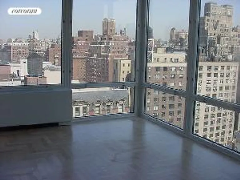 New York City Real Estate | View 220 Riverside Boulevard, 20D | room 8 | View 9